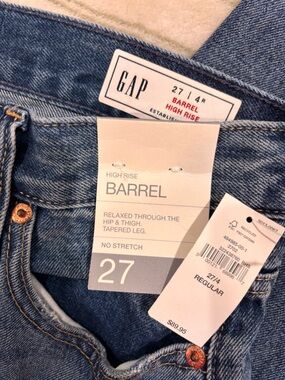 GAP Barrel High Rise Jeans